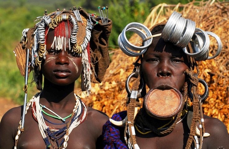 Visit the Mursi Tribe in one-week tour to Ethiopia